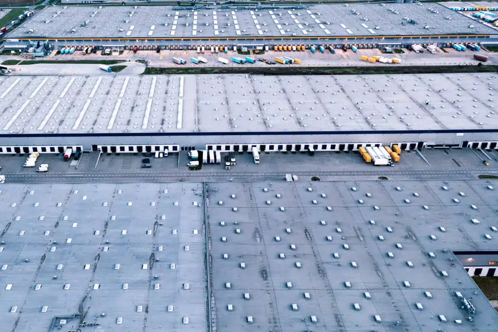 The Benefits of Modified and Built-Up Roofs: Expert Advice from Storm Tech Roofers 10 Commercial Roofing
