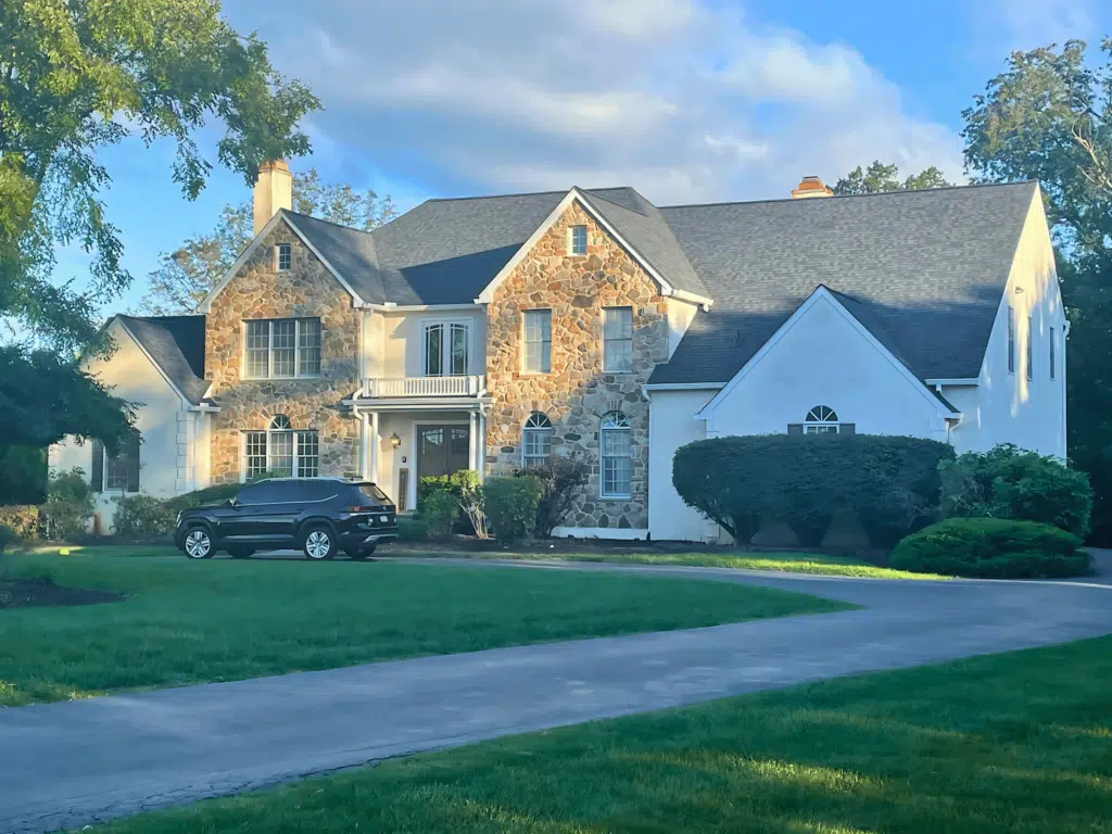 Fall Roof Maintenance: Essential Steps to Prepare Your Roof for Winter 10 roofing contractor